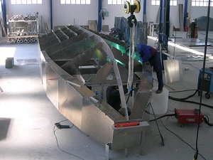 Barcos de aluminio profesionales