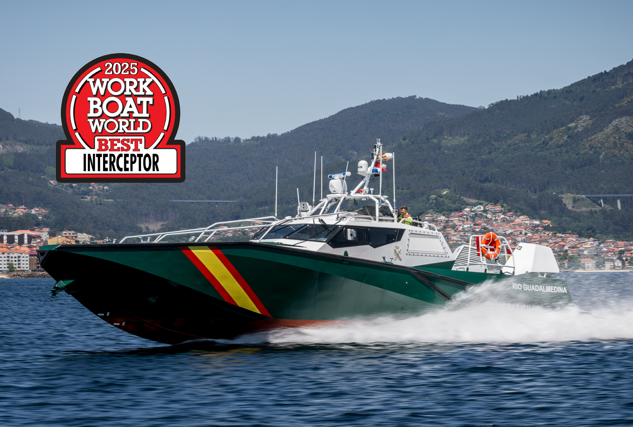 AISTER suma su quinto reconocimiento internacional con el premio a la mejor interceptora del año para la HS60 ‘Rio Guadalmedina’