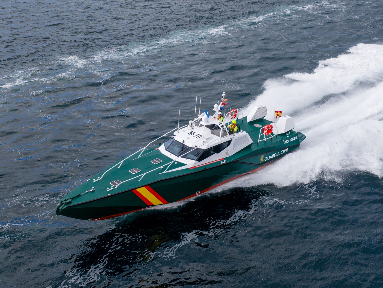 AISTER entrega la Río Odiel, la séptima patrullera interceptora HS60 a la Guardia Civil